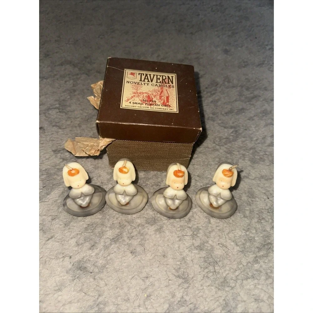 Vintage Tavern Socony-Vacuum Oil Co. No 787 Box‎ 4 Small Puritan Girls Candles